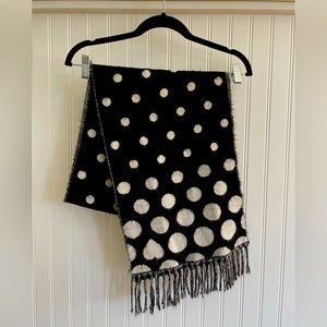 Reversible Polka-Dot Scarf with Tassels Black and Grey